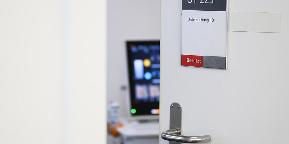In Zürich Oerlikon baut die Psychiatrische Universitätsklinik Zürich ihr Angebot aus und eröffnet ein Ambulatorium. (Symboblid)