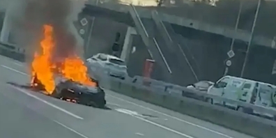 Erschreckende Szenen auf der A3 bei der Ausfahrt Brunau: Verletzt wurde glücklicherweise niemand.