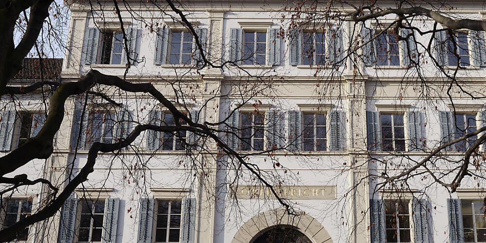Das Zürcher Obergericht musste zum zweiten Mal über einen tödlichen Unfall in Bülach befinden. Es sprach einen 50-jährigen Lieferwagenlenker erneut frei. (Archivbild)