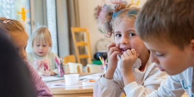 Die Fachstelle für Schulbeurteilung überprüft die Qualität der Schulen in pädagogischer und organisatorischer Hinsicht.