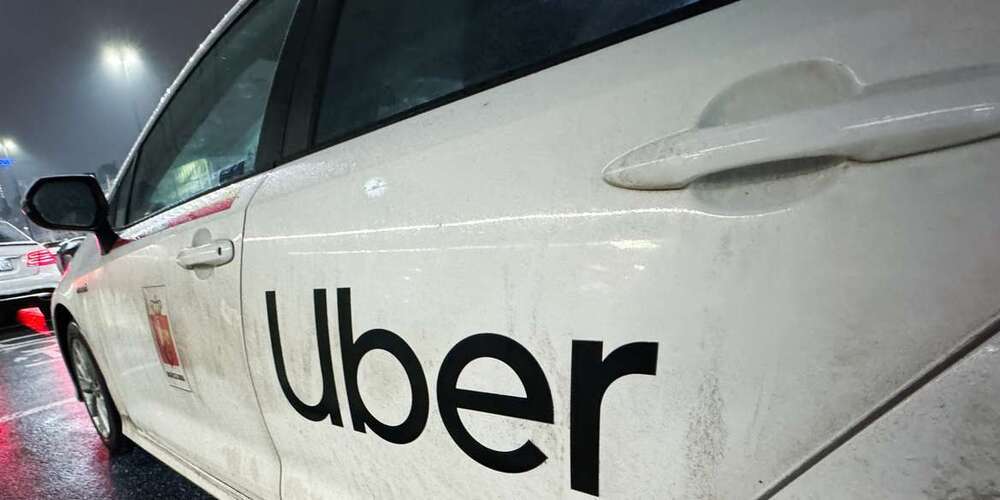 Uber-Fahrer wehren sich gegen tiefe Einkommen und schlechte Arbeitsbedingungen.