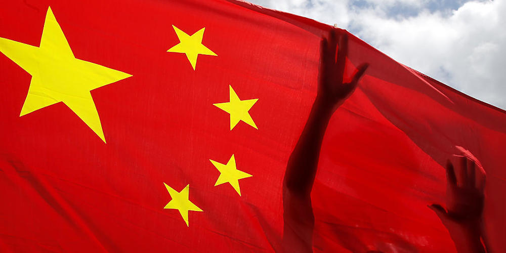 dpatopbilder - Ungeachtet weltweiter Kritik hat China nach Medienberichten das kontroverse Gesetz zum Schutz der nationalen Sicherheit in Hongkong erlassen. Foto: Kin Cheung/AP/dpa