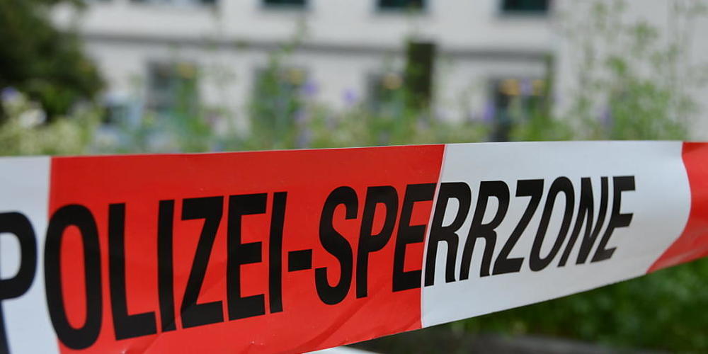 In einer Wohnung in Eschenz TG sind am vergangenen Sonntag ein Mann und seine zwei Kinder im Alter von vier und sieben Jahren tot aufgefunden worden. Der 38-jährige Deutsche tötete zuerst seine beiden Kinder und dann sich selbst, wie die Thurgauer...