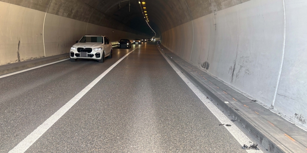 Der Unfall ereignete sich auf der A15 beim Eingang des Jonerwald-Tunnels.