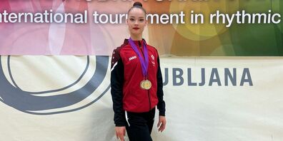 Ariana Dell gewann Silber mit Band und Bronze mit Ball am FIG-Wettkampf in Ljubljana/Slowenien