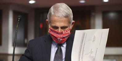 Der Immunologe und Berater der US-Regierung, Dr Anthony Fauci, bezeichnet das Coronavirus wegen seiner leichten Übertragbarkeit als "schlimmsten Alptraum". (Foto: Kevin Dietsch/AP/KEYSTONE-SDA)