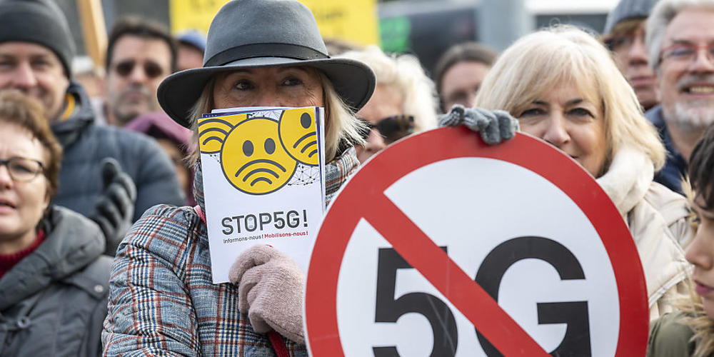 Mit einer Plattform wollen Befürworter der neuen 5G-Technologie über deren Möglichkeiten informieren. (Archivbild)