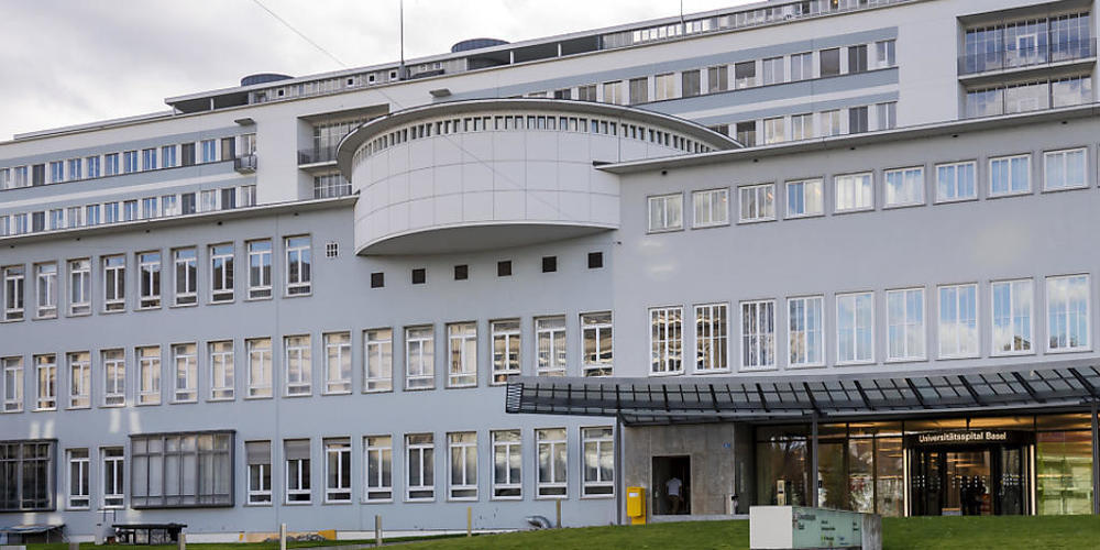Eine Studie der Universität und des Universitätsspital Basel bestätigt die Wirkungslosigkeit von Lopinavir und Hydroxychloroquin  bei Covid-19-Behandlungen.