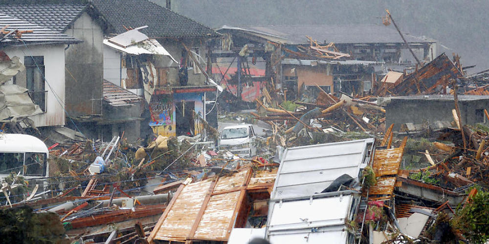 Unwetter haben in Japan mindestens 50 Menschen das Leben gekostet.