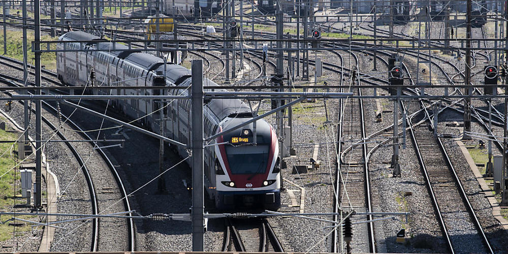 Die SBB stellen die Weichen bei der Messung der Pünktlichkeit neu. (Archivbild)