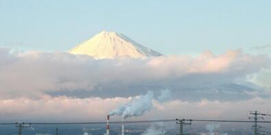 Als Folge der Coronavirus-Pandemie ist Japans Exportindustrie weiterhin stark rückläufig. (Symbolbild)