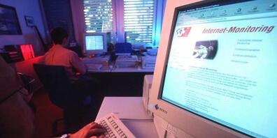 Ab Ende Jahr führt das Fedpol keine verdeckten Fahndungen gegen Kinderpornografie im Internet mehr durch. Diese Aufgabe übernehmen dann die Kantone. (Symbolbild)