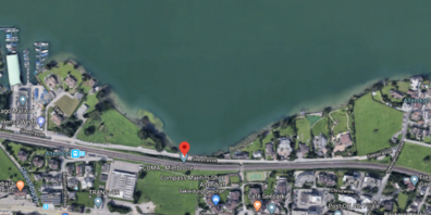 An der Seestrasse in Altendorf kam es zu einem ungemütlichen Vorfall für eine 20-Jährige. (Bild Google Maps)