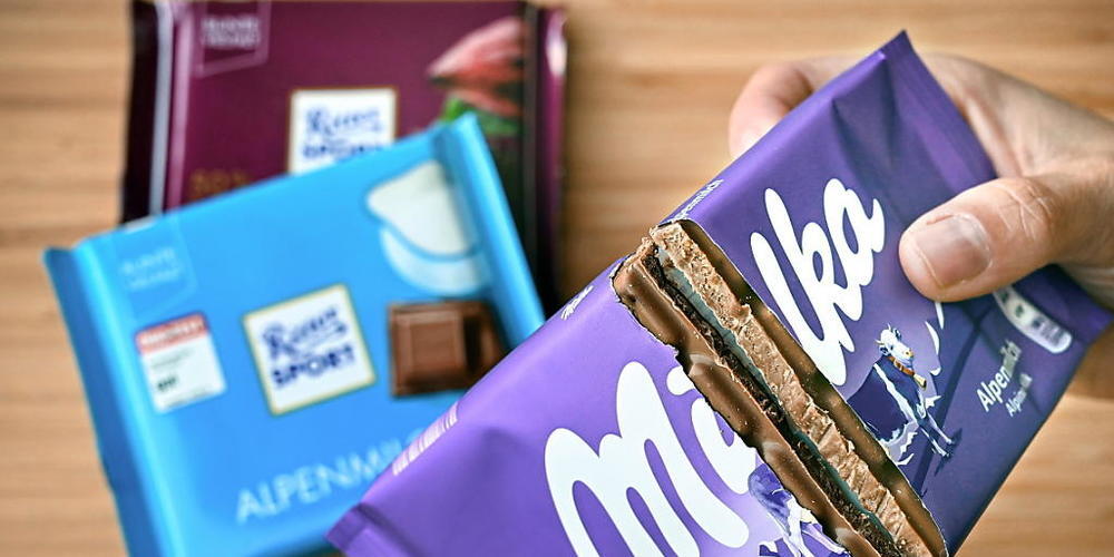 Milka darf in Deutschland keine quadratischen Schokoladentafeln verkaufen. Das oberste deutsche Gericht bekräftigte den Markenschutz von Ritter Sport. (Archivbild)