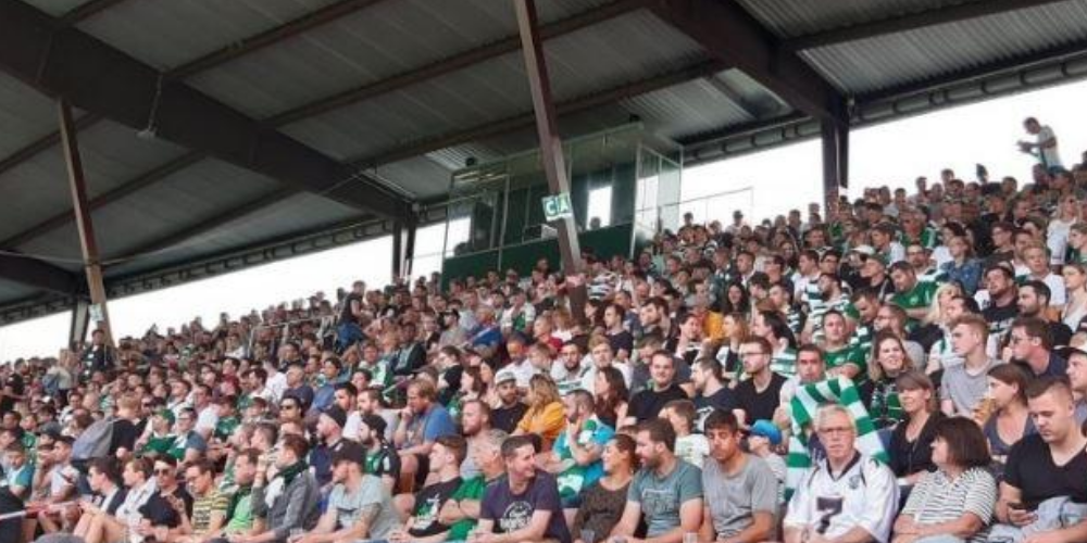 Dieses Foto vom Public Viewing sorgt im Netz für Empörung.