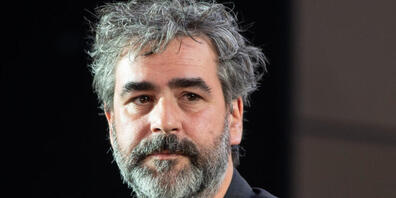 ARCHIV - Deniz Yücel, deutsch-türkischer Journalist, bei der Eröffnung der 69. Bad Hersfelder Festspiele. (zu dpa "Urteil gegen «Welt»-Reporter Deniz Yücel in der Türkei erwartet" am 16.07.2020) Foto: Swen Pförtner/dpa