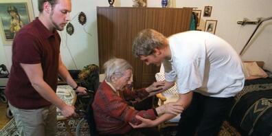 Der Grossteil der Notlageneinsätze von Zivildienstleistenden endet Ende Juli. Aktuell unterstützen 33 Zivis kantonsärztliche Dienste im Contact Tracing. (Archivbild)