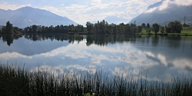 Gibt es am idyllischen Hirschlensee bald eine Badi? 