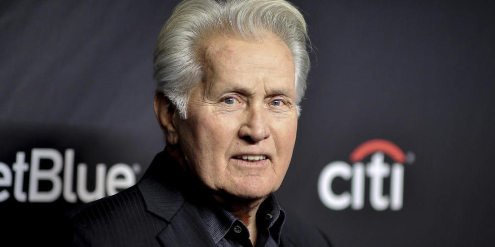 ARCHIV - US-Schauspieler Martin Sheen besucht das 36. jährliche PaleyFest "Grace and Frankie" im Dolby Theatre in Los Angeles. Foto: Richard Shotwell/Invision/dpa