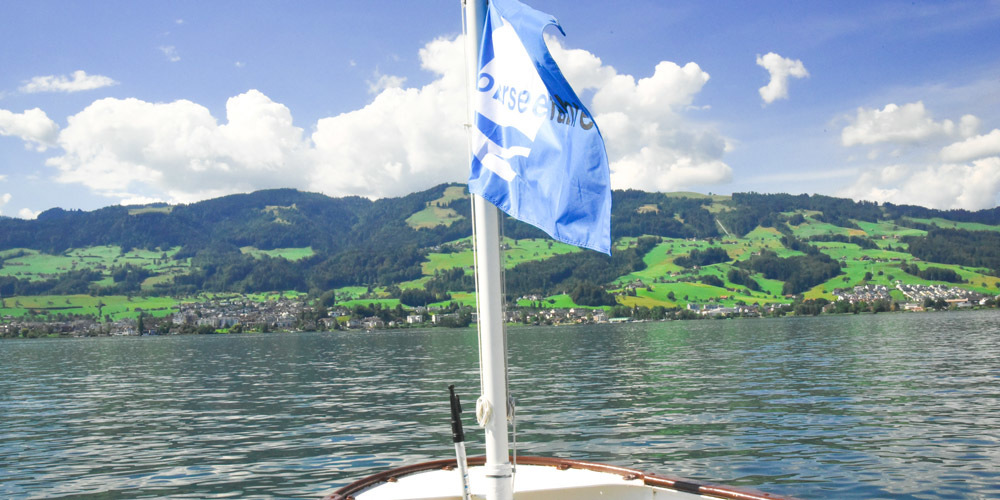 Dieses wunderschöne Panorama bietet sich den Benutzerinnen und Benutzer der Obersee Fähre in den nächsten zwei Wochen.