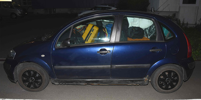 Sein Auto war mit verschiedensten persönlichen Reisegegenständen gefüllt. (Bild: Kapo St.Gallen)