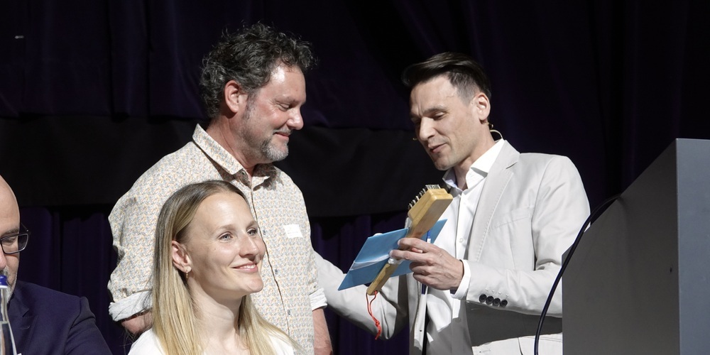 Martin Schmucki wird nach 12 Jahren im Vorstand verabschiedet.