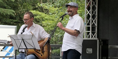 Das Comedian- und Wordrap-Duo «Küttelbenz» fand 2020 grossen Anklang