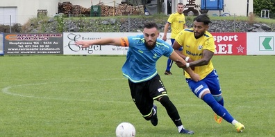 Die Lokalrivalen zeigten eine gute, ausgeglichene, aber emotionslose Partie ohne Tore (Bilder: Ulrike Huber)