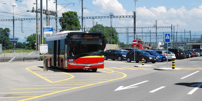 Die temporären Haltestellen der Buslinien bleiben bis zum Abschluss der Arbeiten bestehen. (Bild: Archiv)