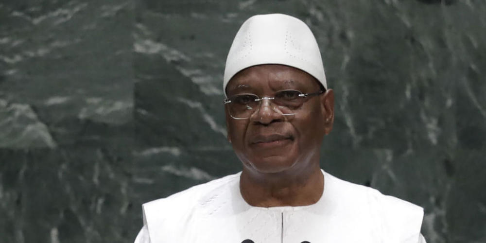 Nach einem leichten Schlaganfall ist der vom Militär gestürzte ehemalige Präsident Malis, Ibrahim Boubacar Keita, in die Vereinigten Arabischen Emirate ausgeflogen worden. (Archivbild)