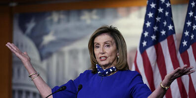 Nancy Pelosi, die Sprecherin des Repräsentantenhauses, spricht während einer Pressekonferenz im Kapitol. Foto: J. Scott Applewhite/AP/dpa