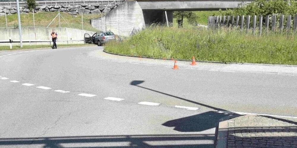 Nach einer Unfallserie kam das Auto des 87-Jährigen bei einer Leitplanke zum Stillstand.