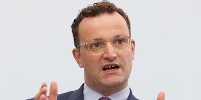 Der deutsche Gesundheitsminister Jens Spahn begrüsst den Vorschlag, einen Staatsakt für die Opfer der Corona-Pandemie in Deutschland abzuhalten. (Archivbild)