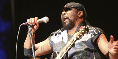 Der Sänger und Songwriter, der mit seiner Band «Toots and the Maytals» Reggae populär machte, ist in Kingston (Jamaika) im Alter von 77 Jahren gestorben. Foto: Elias Funez/The Union via AP/dpa