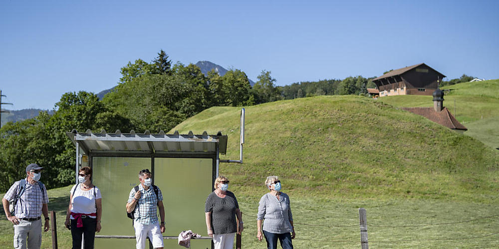Das Parlament ist mit dem öffentlichen Verkehr in der Corona-Krise grosszügiger als der Bundesrat. (Themenbild)