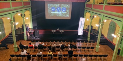 Peter Guler, Gesamtprojektleiter WILWEST, gab eine Übersicht über die Ziele und den Planungsstand.