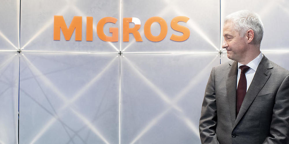 Migros-Chef Fabrice Zumbrunnen sieht klare Verbesserungen beim Detailhandels-Riesen. (Archivbild)