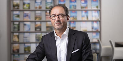 Thomas Stirnimann tritt nach acht Jahren als Chef des Reiseveranstalters Hotelplan ab und wechselt in den Verwaltungsrat. Anfang 2021 übernimmt Laura Meyer den Chefposten.(Archivbild)