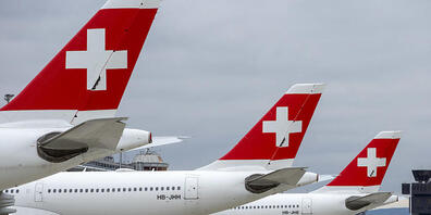 Die Fluggesellschaft Swiss kann den Flugbetrieb im Winter wohl nicht so wie erhofft hochfahren. Die Swiss dürfte von November bis März wahrscheinlich maximal nur 40 Prozent der Flugkapazitäten des Vorjahres anbieten.(Archivbild)