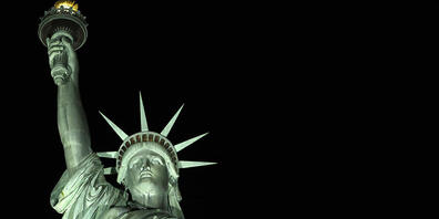 Die US-Wirtschaft ist in der Coronazeit etwas weniger stark geschrumpft als befürchtet. (Symbolbild)