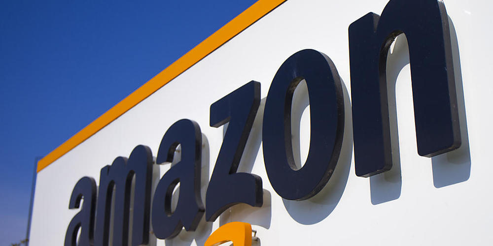 Beim US-Versandkonzern Amazon haben sich bisher über 19'000 Mitarbeitende mit dem Coronavirus infiziert. (Archivbild)