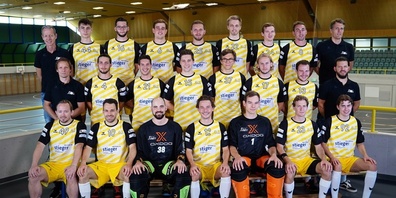 Mit einem vielumjubelten 3:2 Sieg bleiben die Jona-Uznach Flames auch im dritten Saisonspiel ungeschlagen und in der Spitzengruppe der Tabelle.