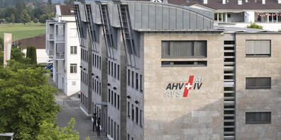 Das Gebäude der IV-Stelle in Schwyz. (Archivaufnahme)