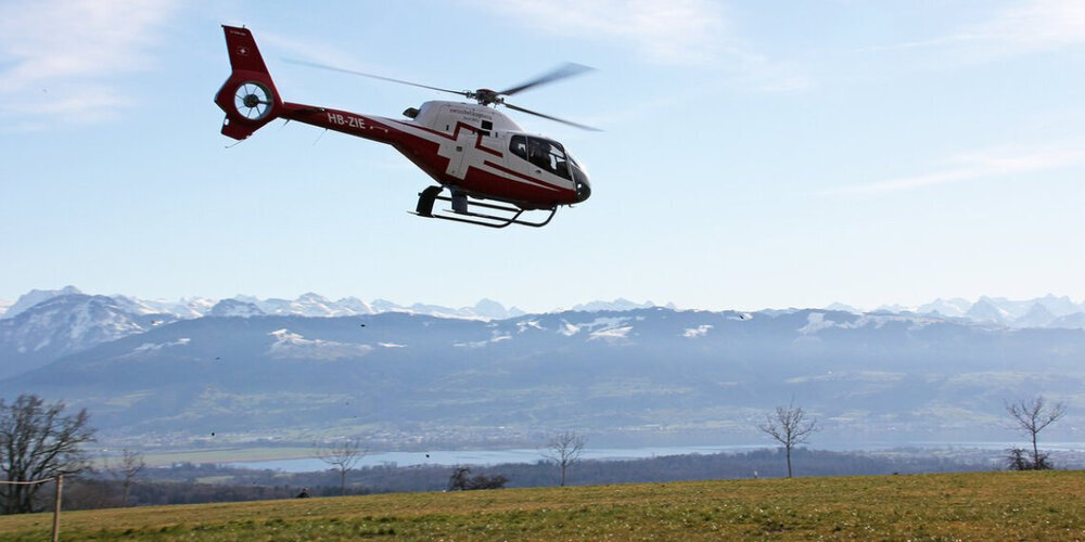 Auf dem Flugplatz Hasenstrick sollen auch wieder Helikopter starten und landen können. Davon sind nicht alle begeistert. (Archivbild)