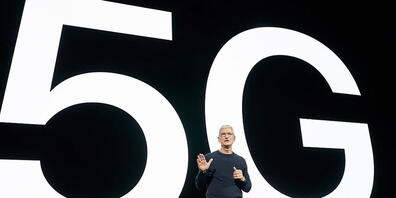 Bereit für 5G: Apple-Chef Tim Cook präsentiert die neuen iPhone-Modelle im kalifornischen Cupertino.