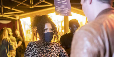 Im Kanton Zürich gilt ab Donnerstag unter anderem in Clubs eine Maskenpflicht. (Symbolbild)