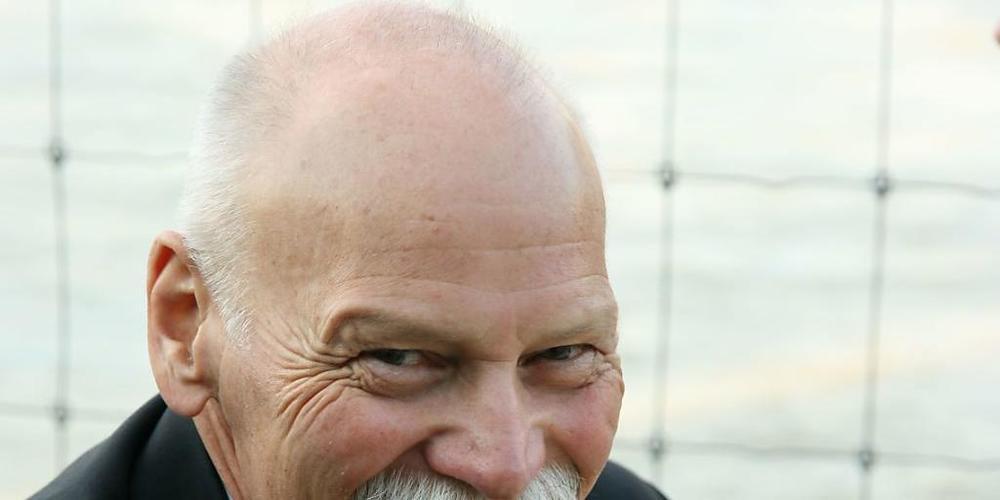 Der in Basel lebende Autor Werner Ryser geht mit seinem neuen Roman "Die grusinische Braut" erneut zurück ins 19. Jahrhundert, und auch Simon Diepoldswiler, dem Protagonisten aus dem Vorgängerroman "Geh, wilder Knochenmann" begegnet der Leser wieder.