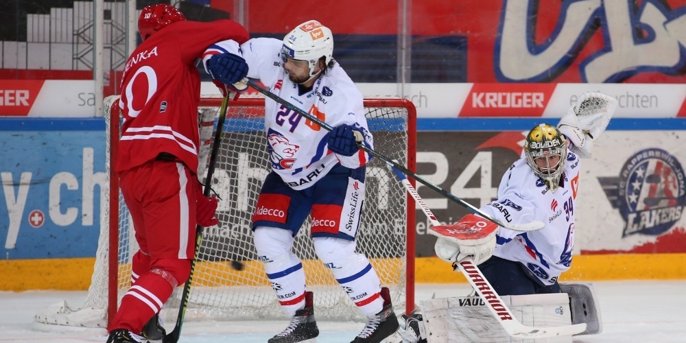 Die SCRJ Lakers verlieren in einem hart umkämpften Spiel gegen die ZSC Lions. Bild: Thomas Oswald (Archiv).