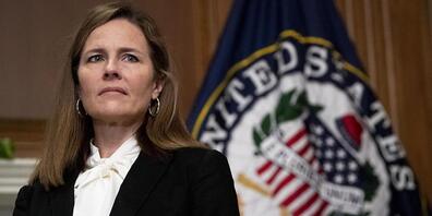 ARCHIV - Amy Coney Barrett, Kandidatin für das Richteramt am Obersten Gericht der USA, steht auf dem Capitol Hill. Foto: Caroline Brehman/Pool/XinHua/dpa