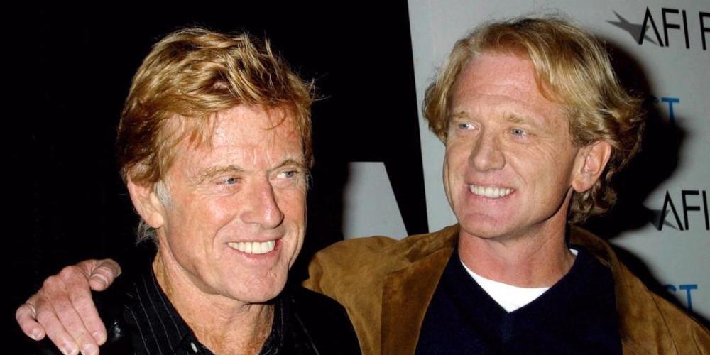 James Redford (r), der Sohn von Hollywoodstar Robert Redford (l), stellt auf dem Festival des Amerikanischen Filminstituts (AFI) seinen Debütfilm "Spin" vor. James Redford ist im Alter von 58 Jahren an einer Leberkrebserkrankung gestorben. Foto: W...
